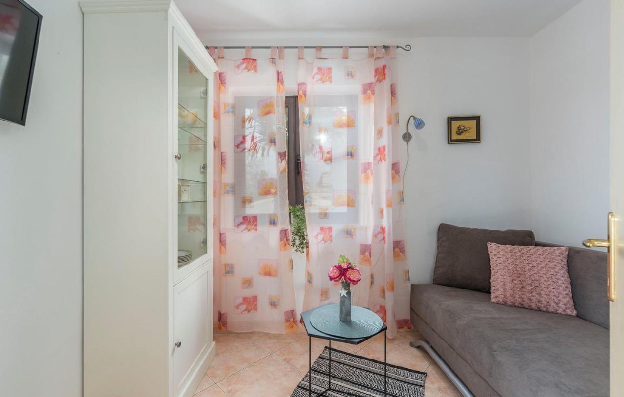 Apartments Tiha Luna Porec Luaran gambar