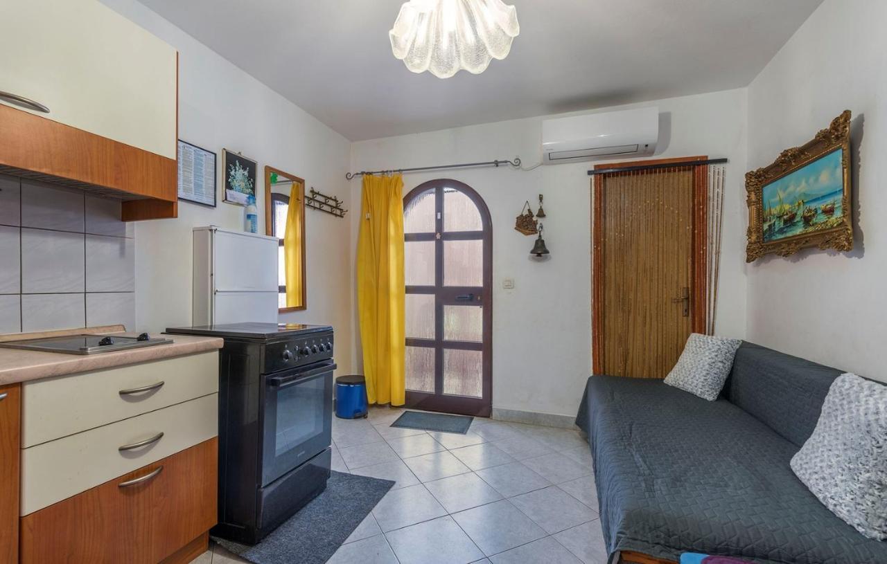 Apartments Tiha Luna Porec Luaran gambar